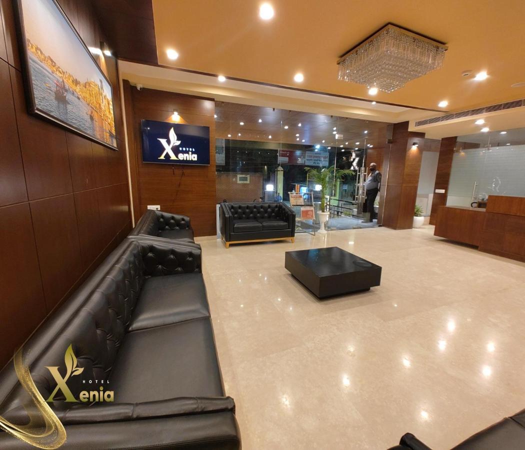 Hotel Xenia Varanasi Exterior foto